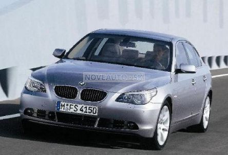 BMW 5 series 530 d A/T (sedan) - (Fotografia 1 z 6)