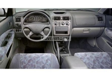 MITSUBISHI Galant  2000 GLSI (sedan) - (Fotografia 5 z 10)
